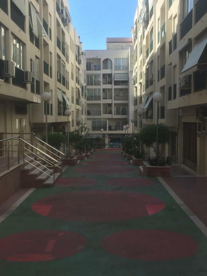 Apartamento Turistico Loyola Benidorm Exterior foto